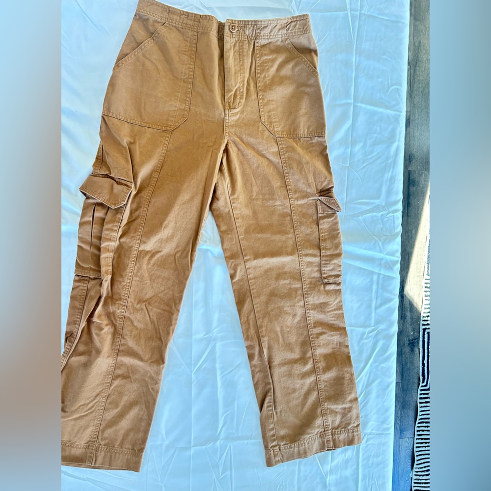 Abercrombie Pull on Cargo pants 28/8 women’s